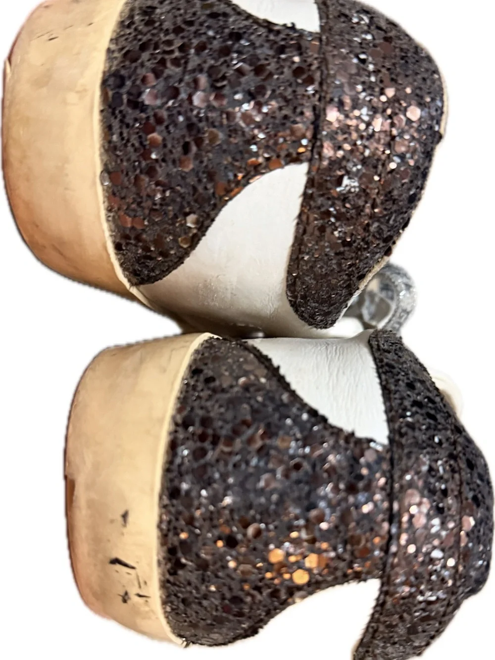 Golden Goose superstar size 37